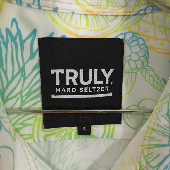 Truly Hard Seltzer Shirt Mens S Fruit Print Performance Button Up Short Sleeve - Picture 8 of 9